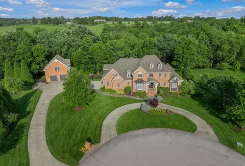 315 Whispering Brook Dr, Nicholasville, KY 40356