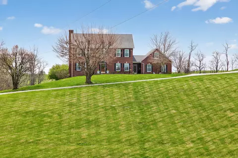 1775 Irvine Rd, Winchester, KY 40391