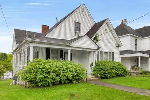 221 S Highland St, Winchester, KY 40391