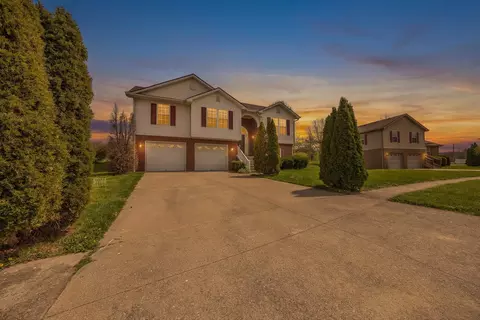 106 Lee-paige Ct, Berea, KY 40403