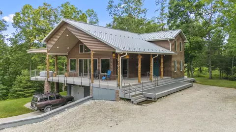 881 Booth Ridge Rd, Rogers, KY 41365