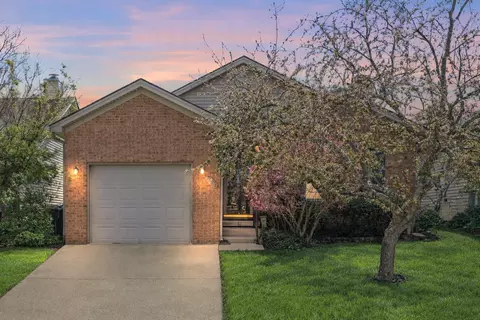 868 Marblehead Dr, Lexington, KY 40509