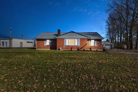 4007 Camargo Rd, Camargo, KY 40353