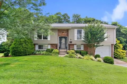 508 Poa Dr, Frankfort, KY 40601