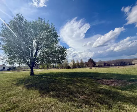 Exterior - 1716 Liberty Rd, Eubank, KY 42567 photo 5 of 25