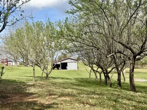 Exterior - 1716 Liberty Rd, Eubank, KY 42567 photo 10 of 25
