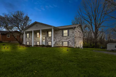 241 Blueberry Ln, Mount Sterling, KY 40353