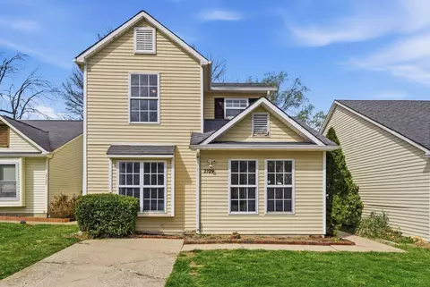 2729 Chelsea Woods Ct, Lexington, KY 40509