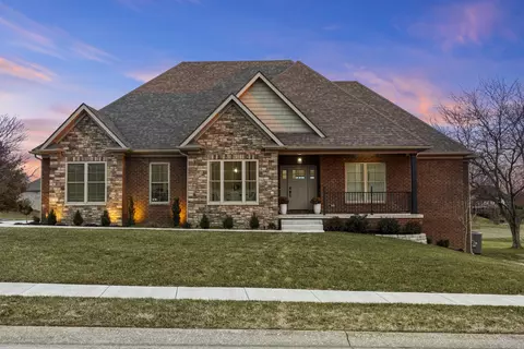 1466 Clubhouse Ln, Mount Sterling, KY 40353
