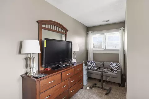 Other - 206 E Grundy Ave, Springfield, KY 40069 photo 2 of 15