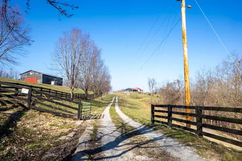 534 Maple Grove Rd, Richmond, KY 40475