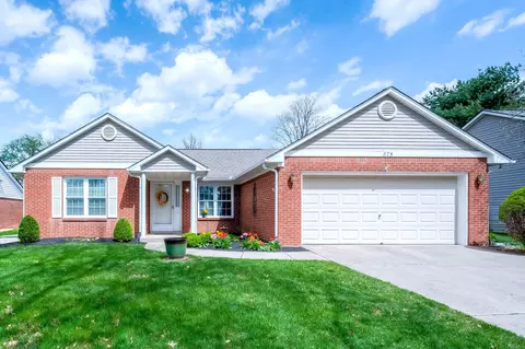 875 Wyndham Hills Dr, Lexington, KY 40514