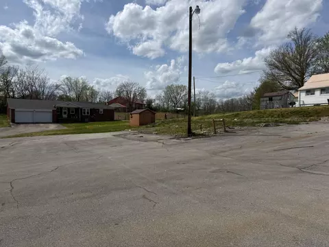 310 Crab Orch St, Lancaster, KY 40444