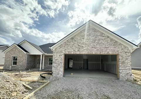 609 Comanche Dr, Richmond, KY 40475