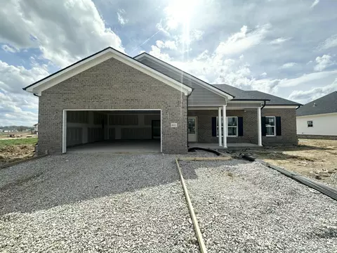 611 Comanche Dr, Richmond, KY 40475
