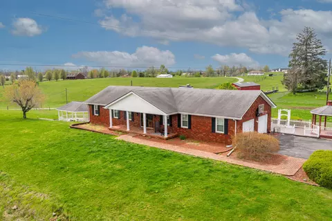 110 White Conkwright Rd, Winchester, KY 40391