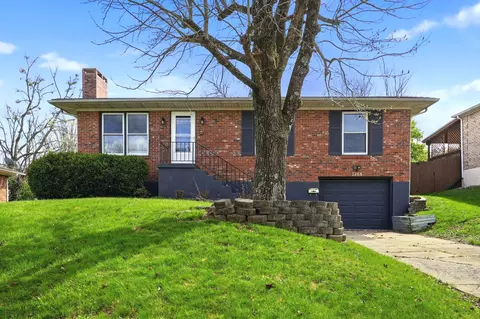 3268 Sutherland Dr, Lexington, KY 40517