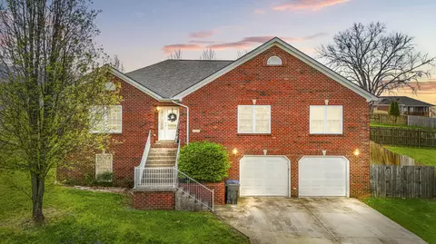 130 Cedar Ridge Rd, Frankfort, KY 40601