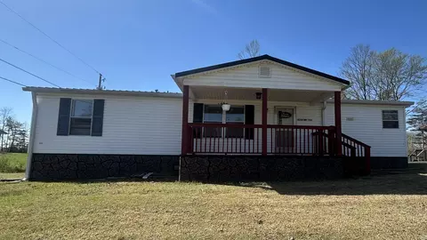 143 W State Highway 700, Whitley City, KY 42653
