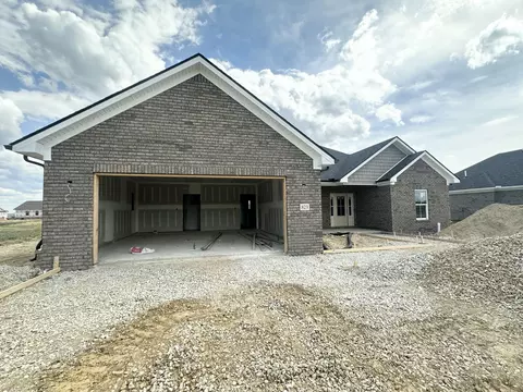 823 Mohawk Dr, Richmond, KY 40475