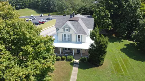 601 Jamestown St, Columbia, KY 42728
