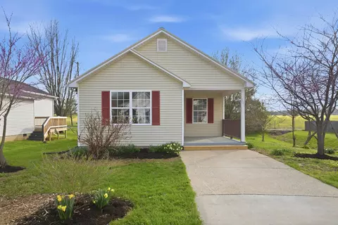 261 Donalynn Dr, Frankfort, KY 40601