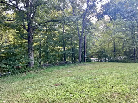 2789 Black Creek Rd, Clay City, KY 40312