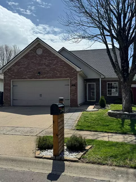 2748 Whiteberry Dr, Lexington, KY 40511