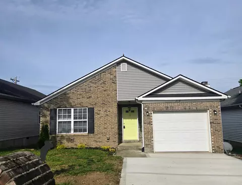 218 Christopher Dr, Nicholasville, KY 40356