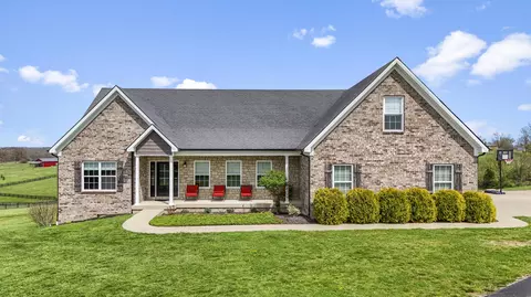 112 Fairfield Farm Rd, Georgetown, KY 40324