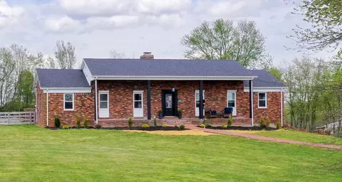 121 Paradise Camp Rd, Harrodsburg, KY 40330