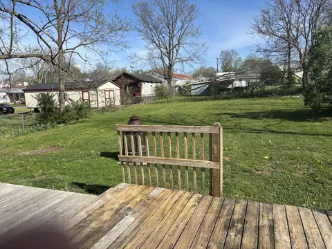 Exterior - 307 W Main St, Burgin, KY 40310 photo 9 of 14
