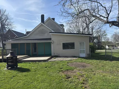 Exterior - 307 W Main St, Burgin, KY 40310 photo 10 of 14