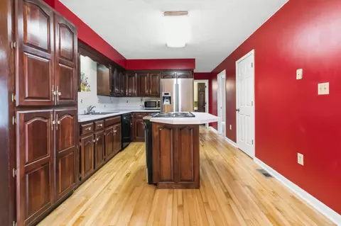 Other - 710 E Bryant St, Corbin, KY 40701 photo 2 of 7