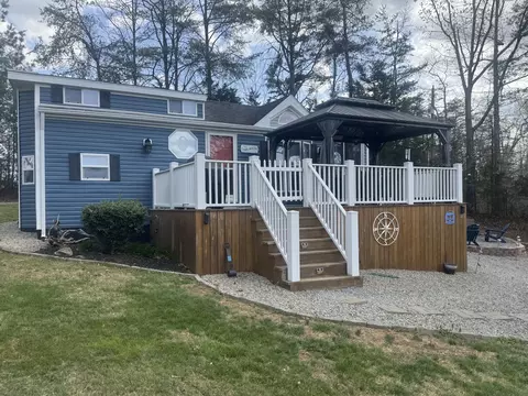 851 S Main St, Jamestown, KY 42629