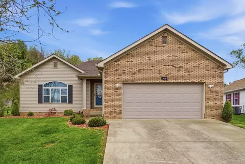 308 Oxford Cir, Richmond, KY 40475