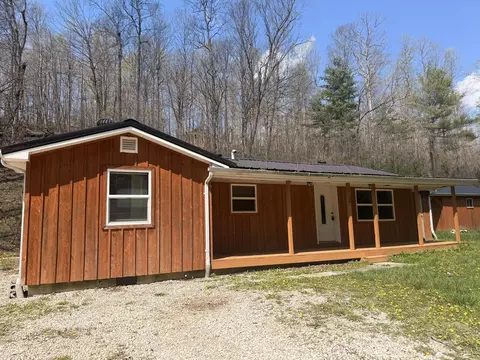 215 Eden Hollow Rd, Morehead, KY 40351