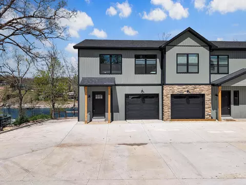 Exterior - 97 Walker Ln, Lancaster, KY 40444 photo 1 of 5