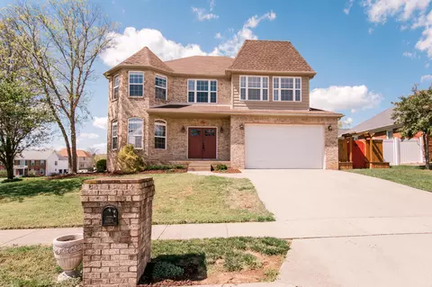 101 Indian Summer Trl, Nicholasville, KY 40356