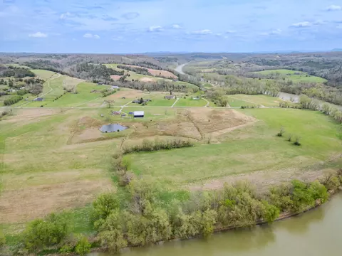 3925 Jackson Ferry Rd, Winchester, KY 40391