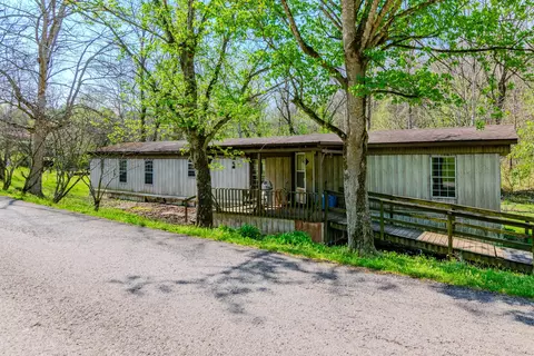 1207 Logan Rd, Springfield, KY 40069