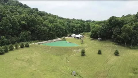 1538 May Hollow Rd, Tollesboro, KY 41189