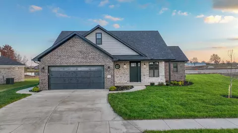 819 Mohawk Dr, Richmond, KY 40475