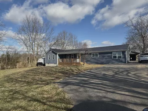 3493 Cartersville Rd, Paint Lick, KY 40461