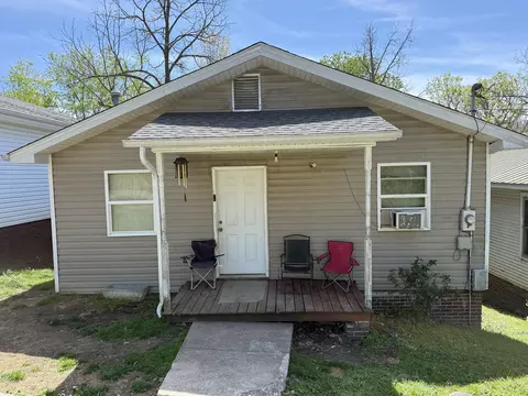 413 W 15th St, Corbin, KY 40701