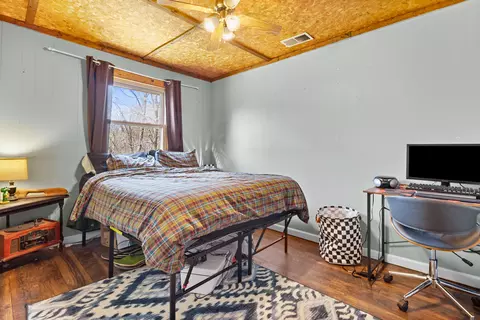 Bedroom - 366 Tom Meadows Rd, Strunk, KY 42649 photo 5 of 5