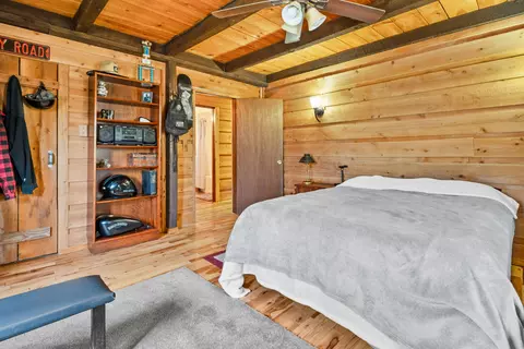 Bedroom - 366 Tom Meadows Rd, Strunk, KY 42649 photo 1 of 5