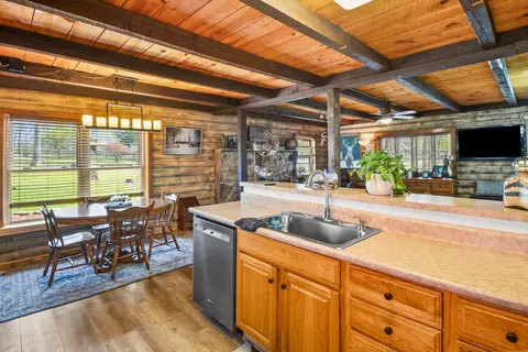 Kitchen - 366 Tom Meadows Rd, Strunk, KY 42649 photo 2 of 4