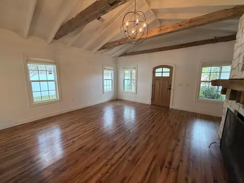 Living - 27 Mckenzie Trl, Corbin, KY 40701 photo 3 of 3