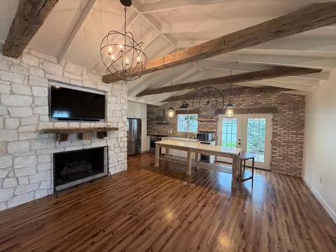 Living - 27 Mckenzie Trl, Corbin, KY 40701 photo 1 of 3